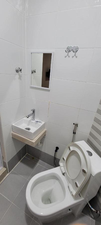 Hotel Shafura 3 Chukai Экстерьер фото